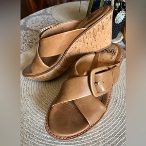 Sofft Shoes |size 8M Tan Leather Cork Wedge Open Toe Slip on sandal